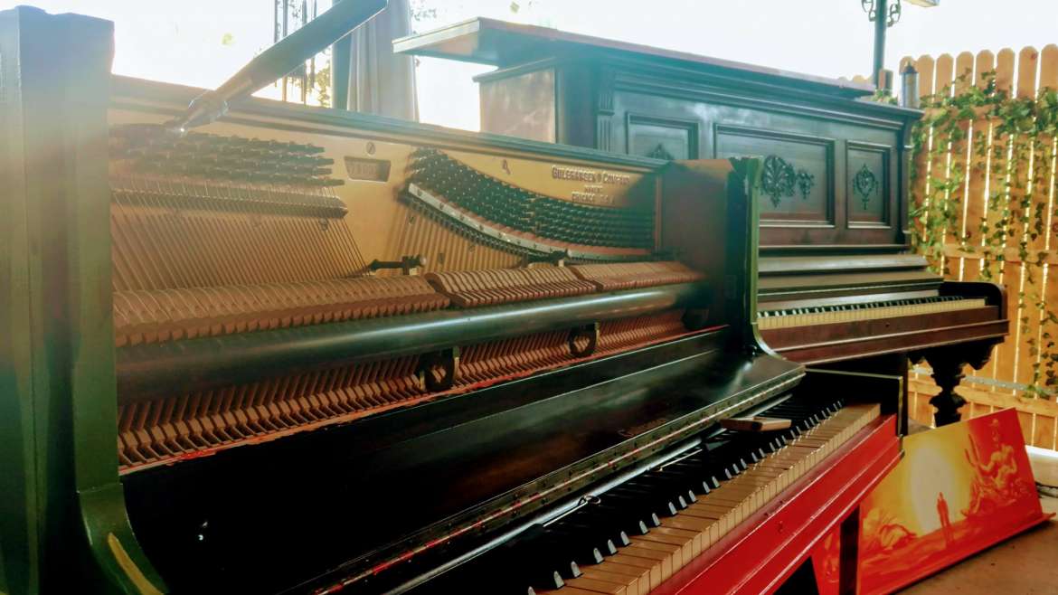 What are the Different Types of Pianos?